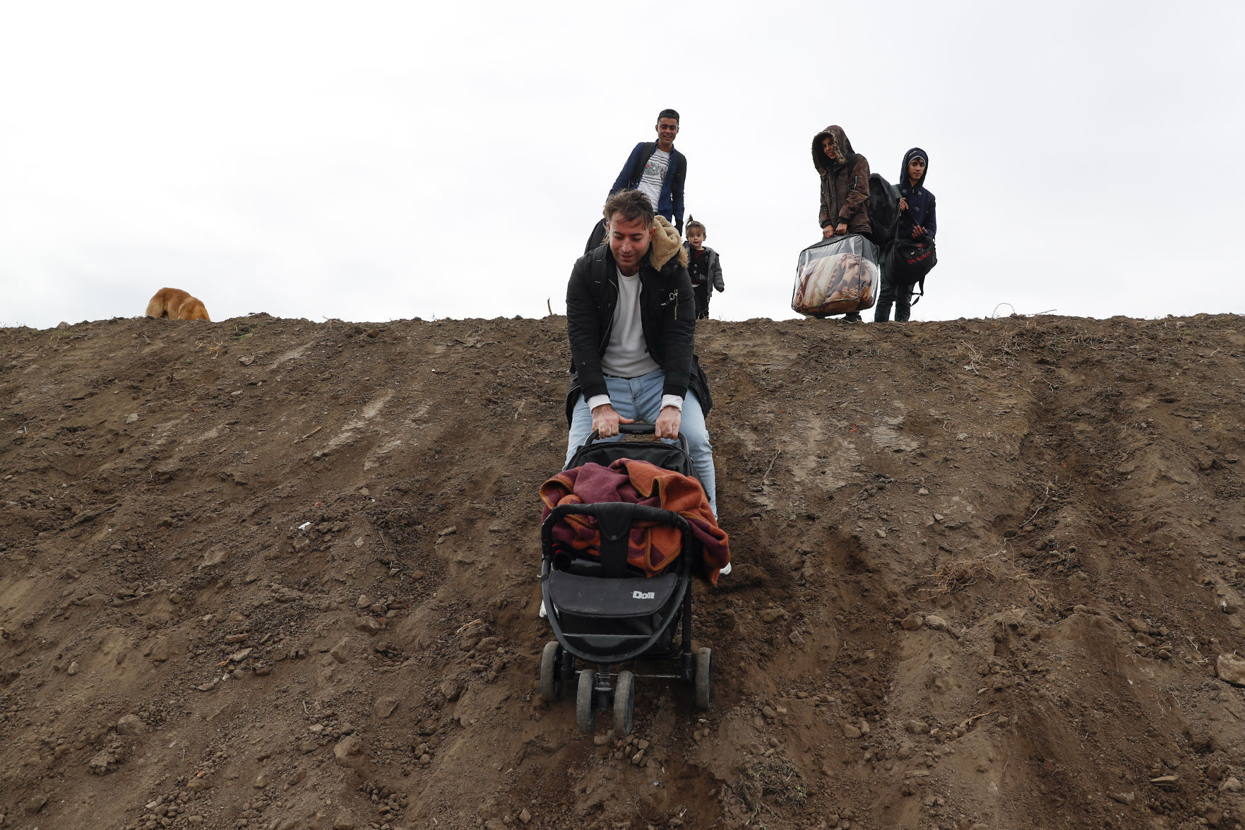 APTOPIX Turkey Greece Migrants